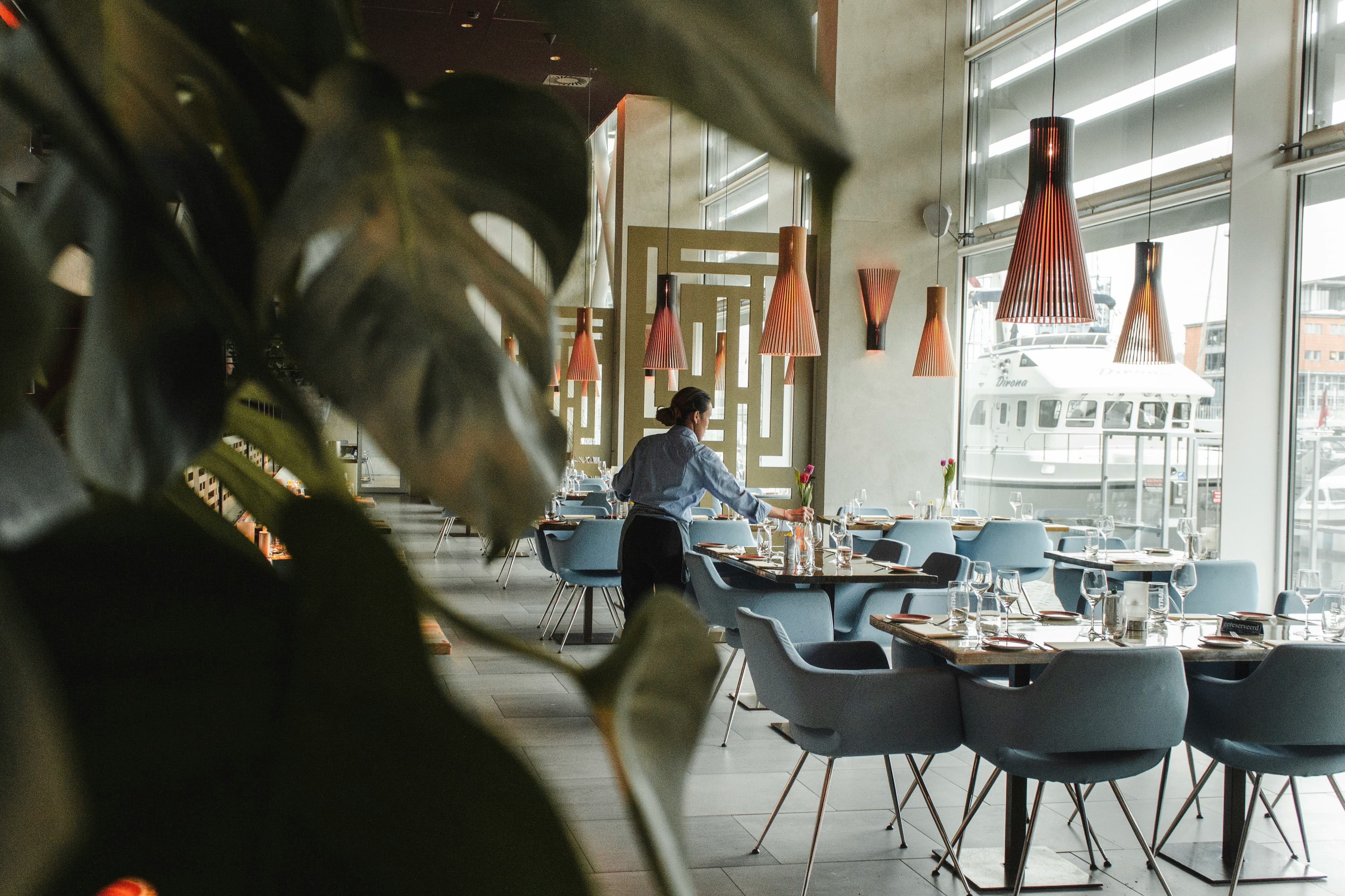 Dining 2